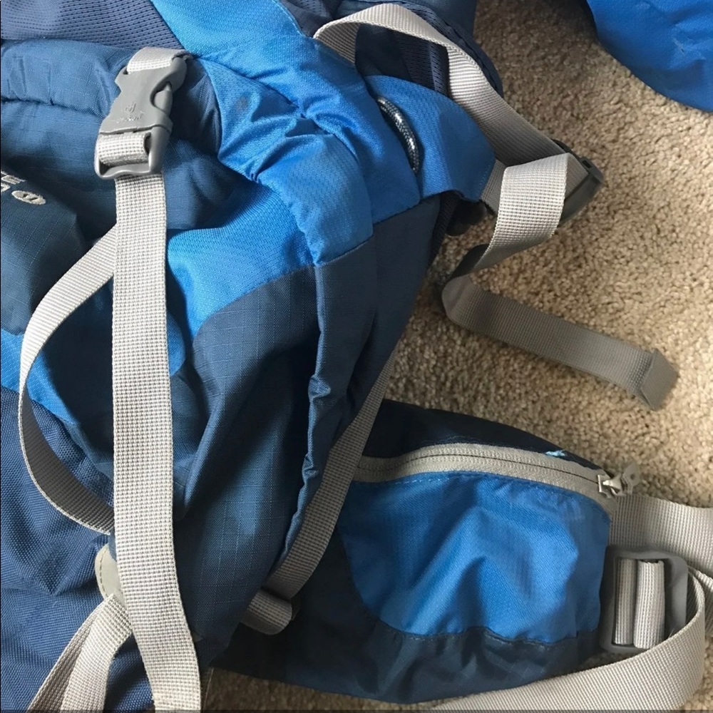 Deuter Backpack 70+10L - Picture 10 of 12